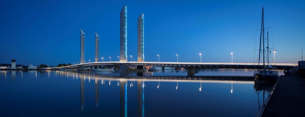 Puente Jacques Chaban-Delmas