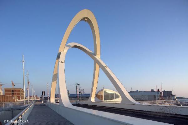 Puente de los Docks